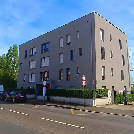 Central, Vue Sur Le Parc, Parking Prive Gratuit * Καν